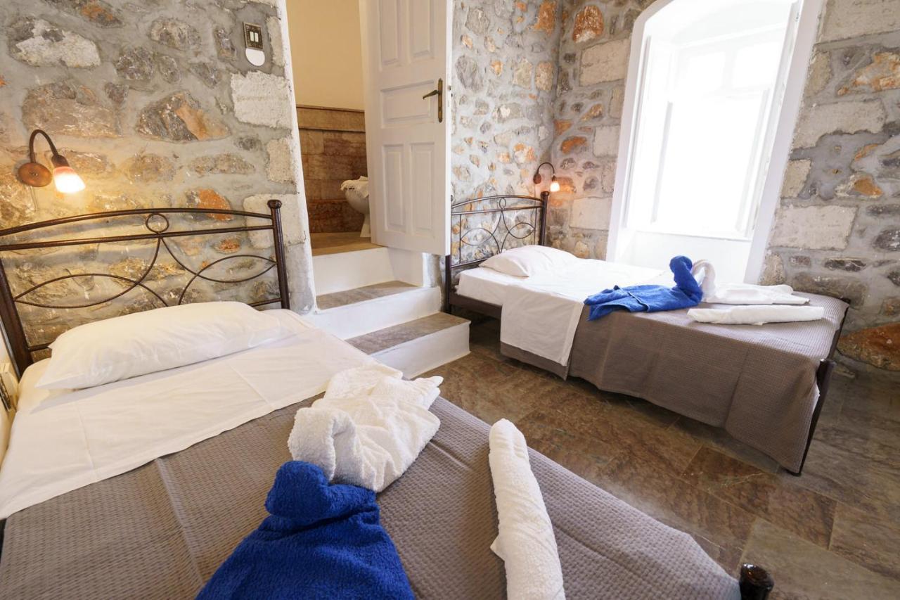 Villa Mandraki Hydra  Buitenkant foto