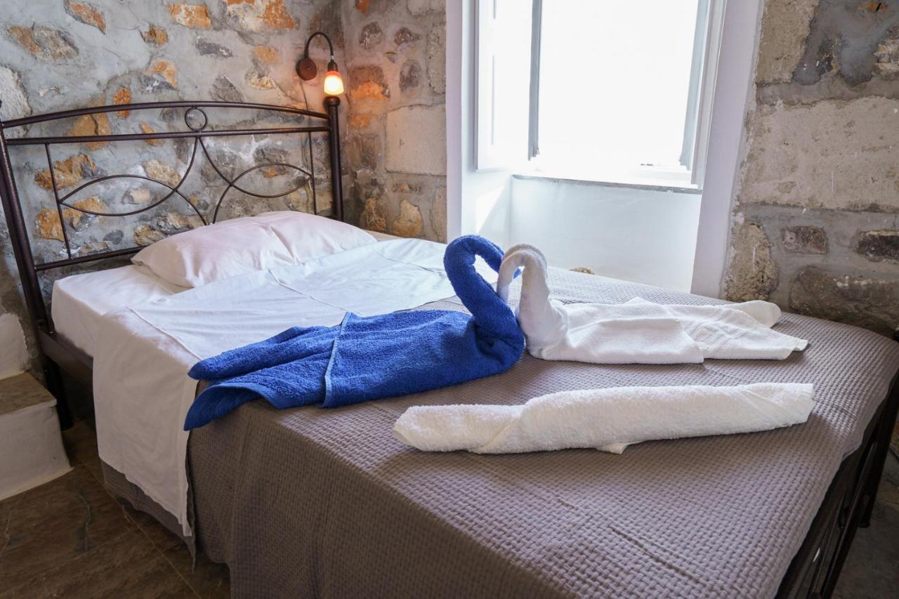 Villa Mandraki Hydra  Buitenkant foto
