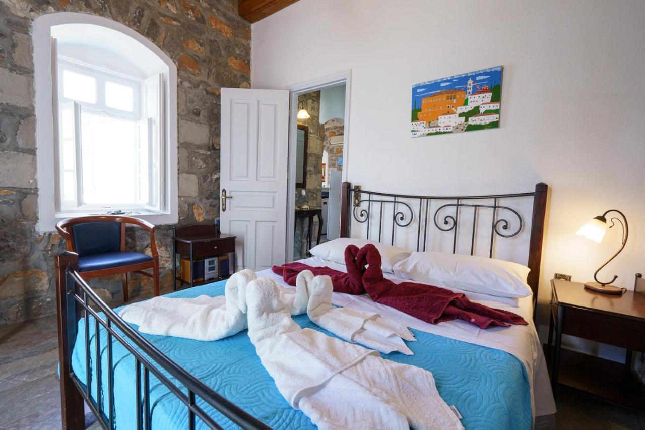 Villa Mandraki Hydra  Buitenkant foto