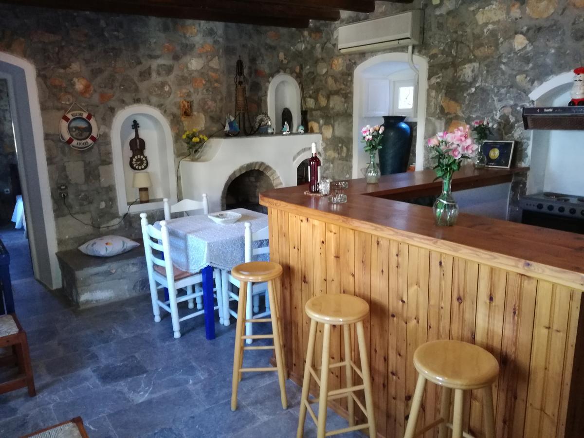 Villa Mandraki Hydra  Buitenkant foto